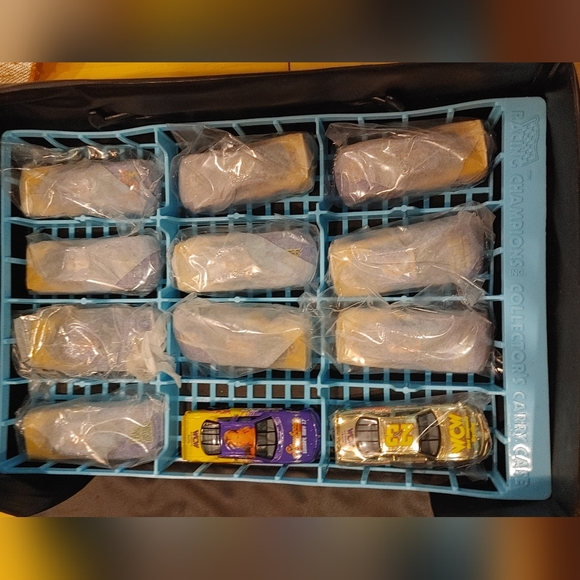 WCW Nitro Street Rods Box Set 1998 (12 piece, 1:64 scale).  RARE - Picture 2 of 7